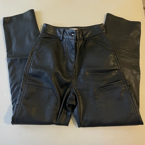 Wilfred Brennan Pants - vegan leather - Picture 6 of 9